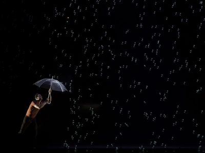 Pixel, spectacle qui mêle hip-hop et projections vidéo au 13e Art à Paris / © Dan Aucante