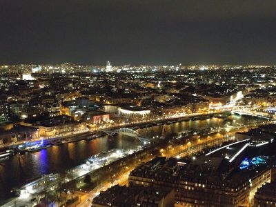 Nuit Blanche déroule sa programmation le long de la Seine entre le 3 et 4 juin / © Deadmanjones (Flickr - Creative commons)