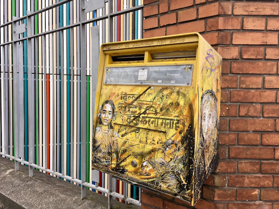 C215, 18 av Henri Barbusse, Vitry / © Julie Gourhant 