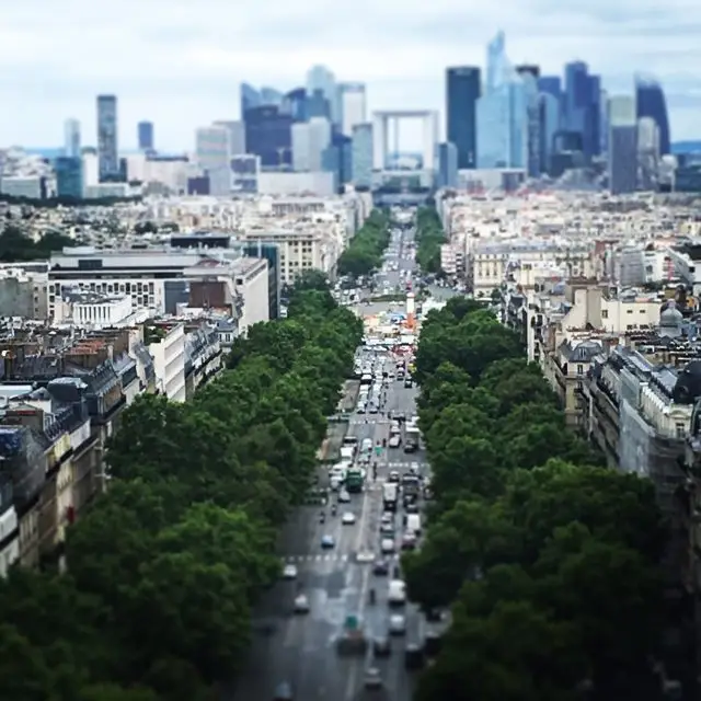 Le Grand Paris vu de l'Arc de Triomphe / © Steve Stillman pour Enlarge your Paris