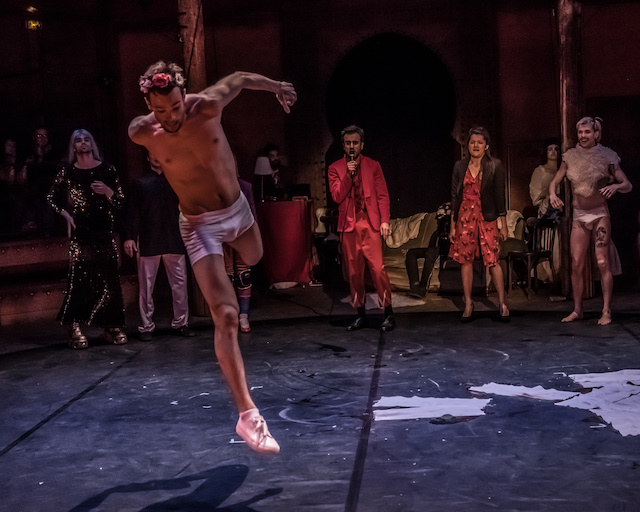 Apéro cirque à l'Académie Fratellini / © Jean-Fabien Leclacnhe pour Enlarge your Paris