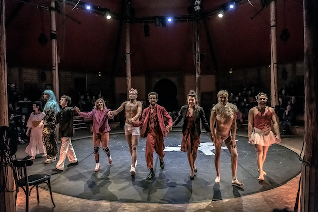 Apéro cirque à l'Académie Fratellini / © Jean-Fabien Leclacnhe pour Enlarge your Paris