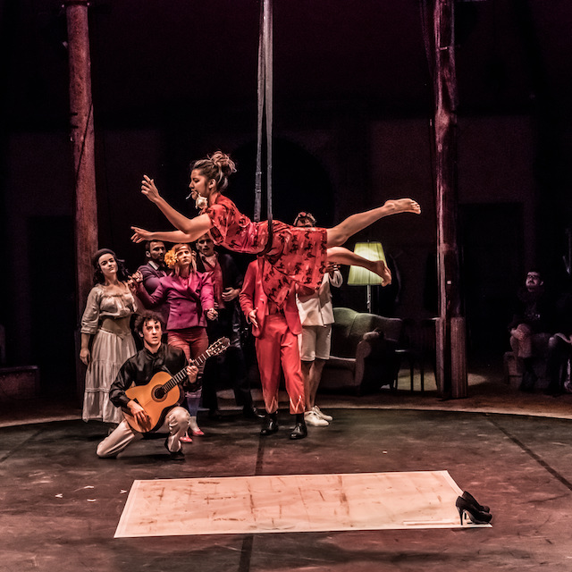 Apéro cirque à l'Académie Fratellini / © Jean-Fabien Leclacnhe pour Enlarge your Paris
