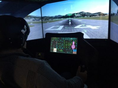 Simulateur d'avion de chasse F35 à Orly / © Steve Stillman pour Enlarge your Paris