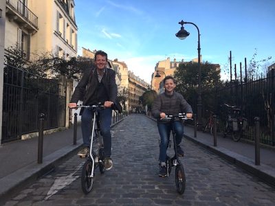 Nicolas Laruelle, urbaniste à l'Institut d'aménagement et d'urbanisme, et son fils Allosha / DR