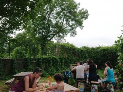La terrasse de la brasserie la Montreuilloise à Montreuil / DR