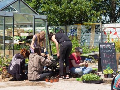 Les équipes de la SAUGE (Société d'agriculture urbaine généreuse et engagée) qui seront présentes pour Inspirations végétales à Montrouge / © La SAUGE
