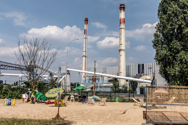 La plage du Kilowatt, friche culturelle aux Ardoines à Vitry / © Jean-Fabien Leclanche pour Enlarge your Paris