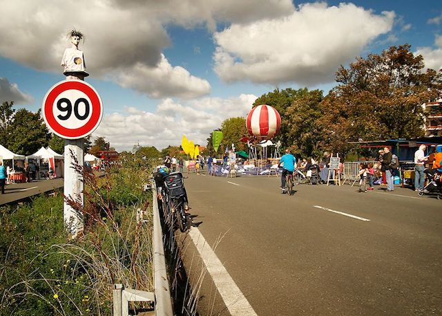 Opération La Voie est libre sur l'A186 à Montreuil / © La Voie est libre