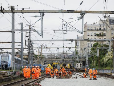 Avec l'appli Info Travaux Île-de-France lancée par SNCF Réseau il est possible de connaître la nature des travaux ferroviaires menés sur les lignes franciliennes / © SNCF Réseauf