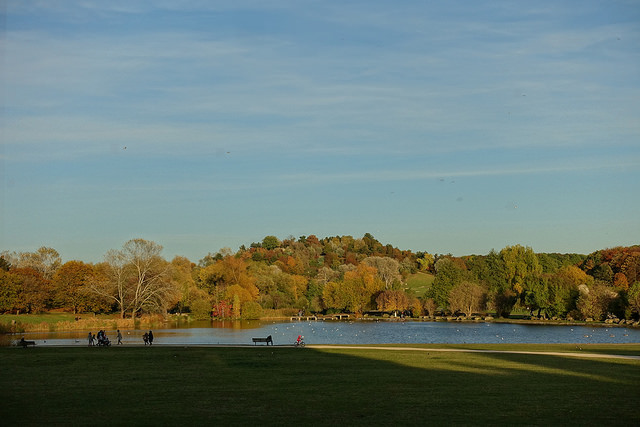 Le parc Georges Valbon / © Guilhem Vellut (Creative commons - Flickr)