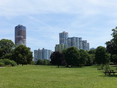 Le parc André Malraux et les tours Nuages à Nanterre / © Guilhem Vellut (Creative commons - Flickr)