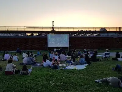 Une séance de Ciné-Jardins / @ La Fabrique documentaire