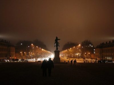 La place d'Armes à Versailles / © Fedfil (Creative commons - Flickr)
