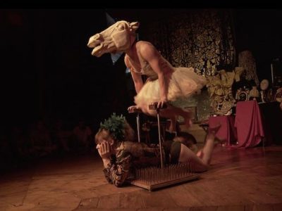 La scène du Chapiteau Raj’Ganawak à Saint-Denis / © Chapiteau Raj’Ganawak