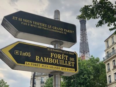 La signalétique grand-parisienne 2020 indique de nombreuses forêts accessibles en transports en commun depuis Paris / © Steve Stillman pour Enlarge your Paris