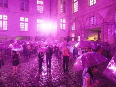 L'installation Purple Rain programmée du 30 juillet au 2 août dans le cadre du festival Paris l'été / © Paris l'été