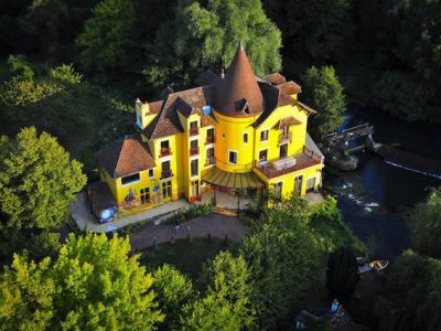 Le Moulin jaune à Crécy-la-Chapelle / © Le Moulin jaune