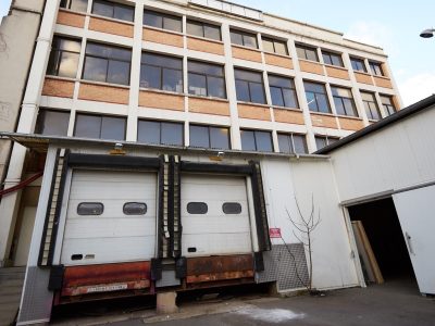 L'ancienne usine de salaisons Busso au Pré-Saint-Gervais où l'association Soukmachines a ouvert la friche du Préàvie / © Soukmachines