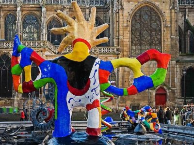 La fontaine Stravinsky à Paris conçue par l'artiste Niki de Saint Phalle avec le sculpteur Jean Tinguely / © Daniel Bracchetti (Creative commons - Flickr)
