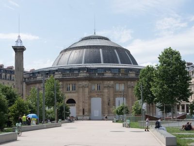 La Bourse de commerce dans le quartier des Halles à Paris / © Xiquinhosilva (Wikimedia commons)