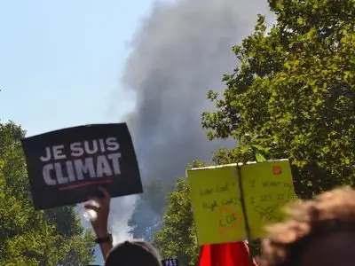 Marche pour le climat à Paris / © Jeanne Menjoulet (Creative commons - Flickr)