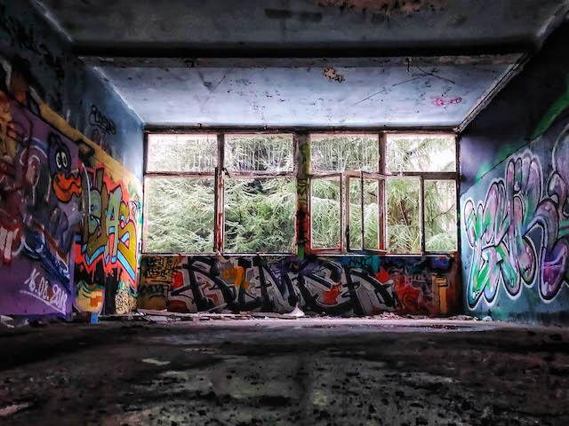 Sanatorium d'Aincourt dans le Val-d'Oise / © Julien Fréchin