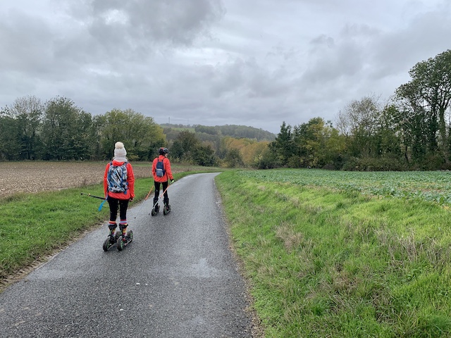 Christine et sa fille Angélique propose des sorties en skike autour de Provins / © Manon Gayet pour Enlarge your Paris