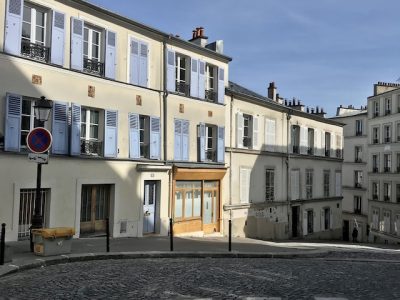 La rue du Chevalier de la Barre sur la butte Montmartre où fut fusillé le communard Eugène Varlin le 28 mai 1871, dernier jour de l'insurrection / © Vianney Delourme pour Enlarge your Paris