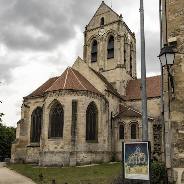 L'église d'Auvers-sur-Oise peinte par Van Gogh / © Jérômine Derigny pour Enlarge your Paris