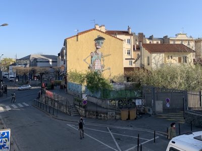 L'oeuvre de l'artiste italien Pixel Pancho, l'une des fresques street art emblématiques de Vitry / © Manon Gayet pour Enlarge your Paris