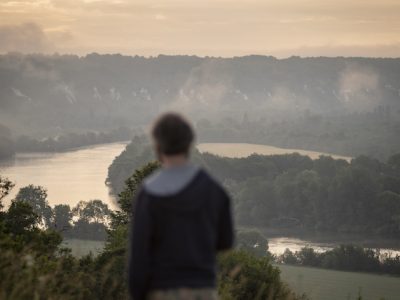 Les falaises du Parc naturel du Vexin français du côté de La Roche-Guyon dans le Val-d'Oise / © Jérômine Derigny pour Enlarge your Paris