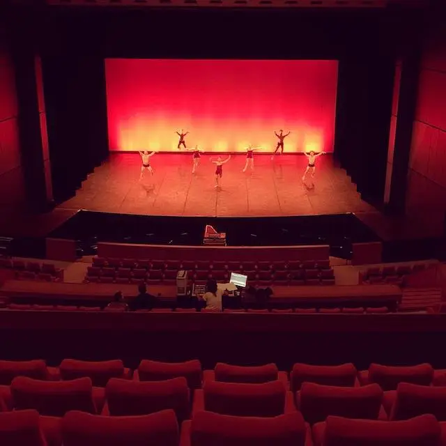 Répétition à l'opéra de Massy, l'un des trois opéras d'Île-de-France avec l'opéra Bastille et l'opéra Garnier à Paris / © Opéra Massy