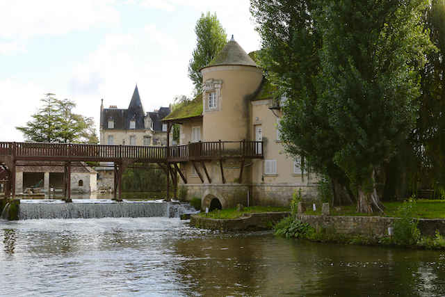 Le Loing à Moret-sur-Loing / © Mélanie Rostagnat pour Enlarge your Paris