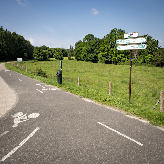 La Véloscénie entre Versailles et Rambouillet / © Jérômine Derigny pour Enlarge your Paris