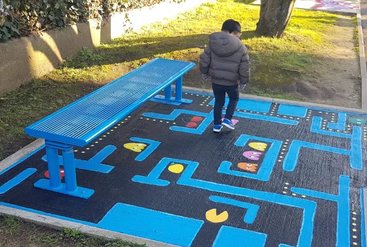 Une oeuvre street art dans le Val-de-Marne / © Des Ricochets sur les pavés