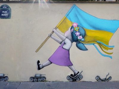 Oeuvre du street artiste Seth dans le 13e arrondissement en hommage à l'Ukraine / © Mairie du 13e