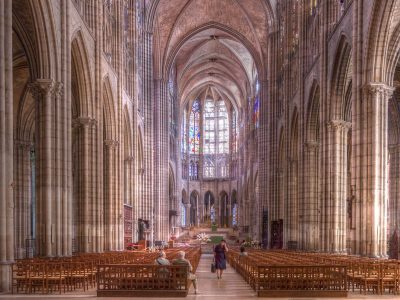 La nef de la basilique Saint-Denis / © Christian Barrette (Creative commons - Flickr)