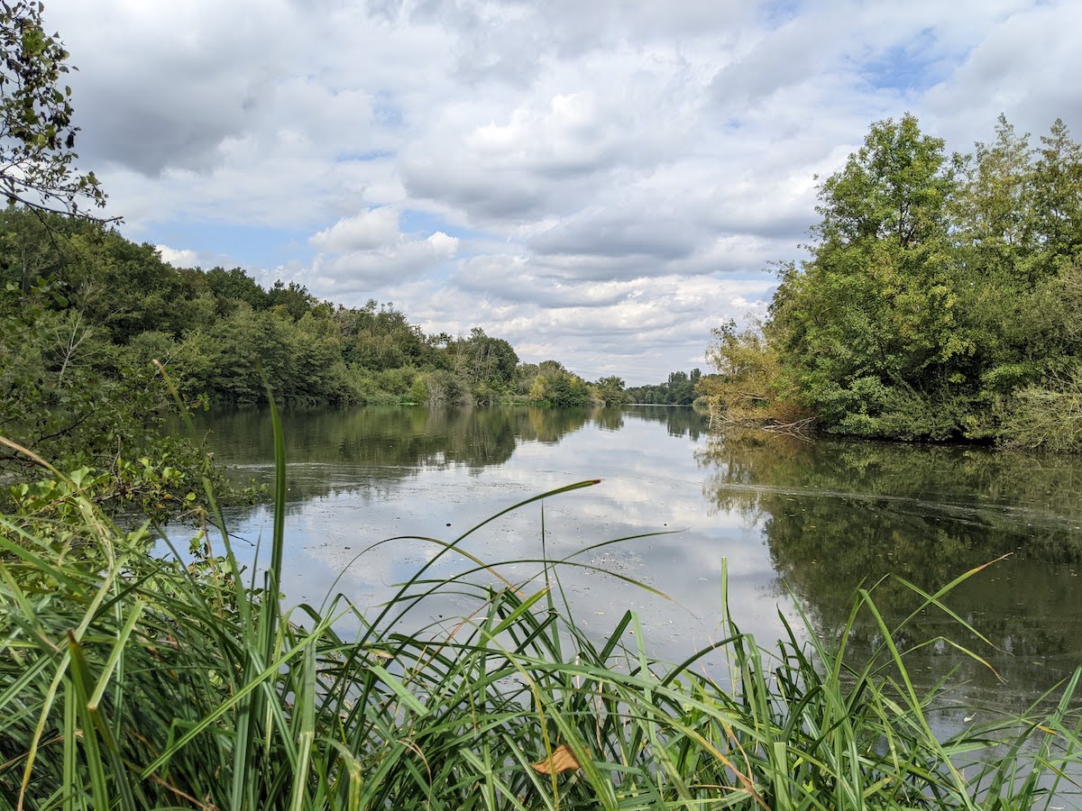 "La vallée de l'Essonne à vélo", une boucle d'une trentaine de kilomètres au départ de la gare de Mennecy / © Rémi Belot pour Enlarge your Paris