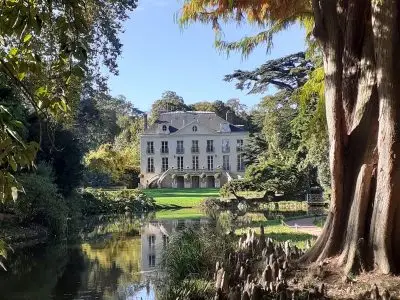 La maison de Chateaubriand dans le parc de la Vallée-aux-Loups à Châtenay-Malabry / © Virginie Jannière pour Enlarge your Paris