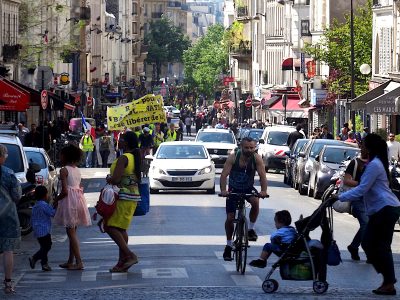 Dans le quartier de Ménilmontant à Paris / © Jeanne Menjoulet