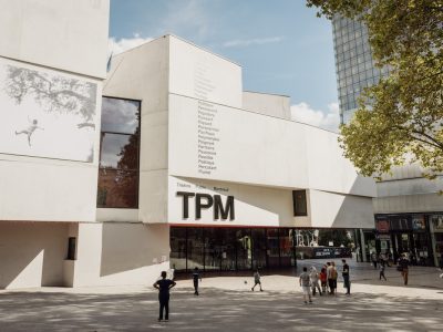 Le Théâtre public de Montreuil fait partie des plus de 300 lieux qui proposent des avantages aux détenteurs du passe Navigo / © Julien Gosselin