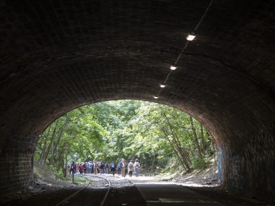 La Petite Ceinture dans le 17e / © Jérômine Derigny pour Enlarge your Paris