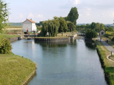 L'écluse de Vignely sur le canal de l'Ourcq en Seine-et-Marne / © Pline (Creative commons - Flickr)