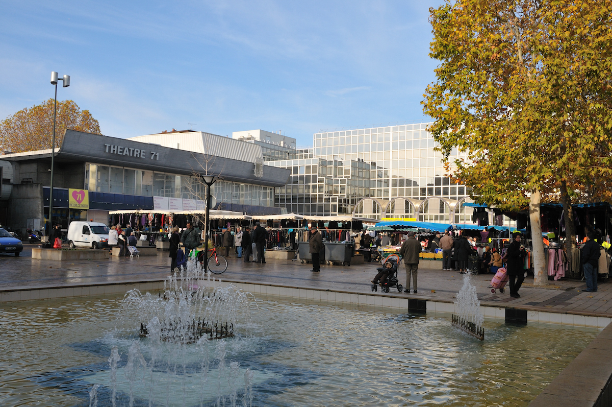 Le parvis du Théâtre 71 à Malakoff va se transformer en dancefloor géant le 22 septembre / © Croquant (Wikimedia commons)