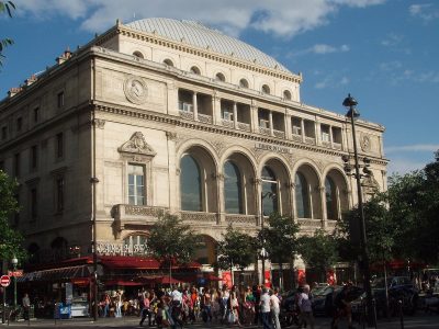 Pour fêter sa réouverture, le Théâtre de la Ville - Sarah Bernhardt organise une Grande Veillée durant 25 heures du samedi 7 au dimanche 8 octobre / © Mister No