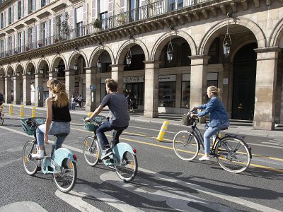 Vélib' sera gratuit à l'occasion de Nuit Blanche samedi 1er juin / © Christophe Belin - Ville de Paris