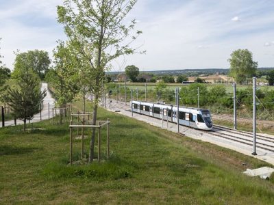 La ligne du tramway T13 relie Saint-Germain-en-Laye à Saint-Cyr-L'Ecole depuis 2022 / © Île-de-France Mobilités - C. Badet