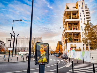 Une reproduction d'une toile du peintre italien Giuseppe Arcimboldo dans les rues d'Aubervilliers / © Michael Barriera