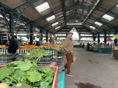 La halle du marché de Meaux / © John Laurenson pour Enlarge your Paris